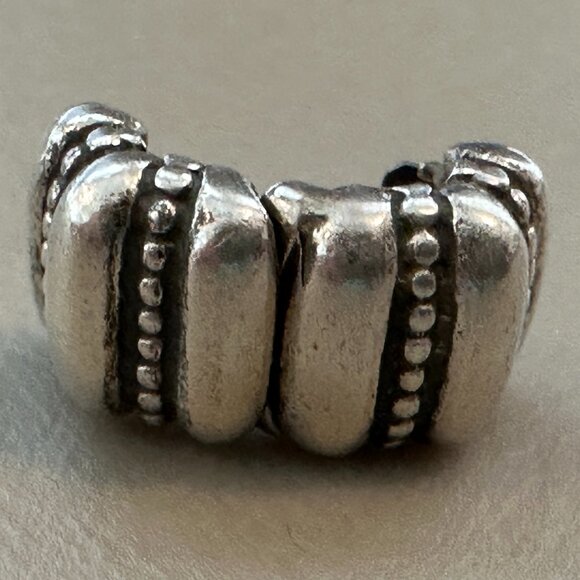 Authentic PANDORA 925 Sterling Silver Ridges Barrel Clip Charm - EUC - Picture 3 of 7